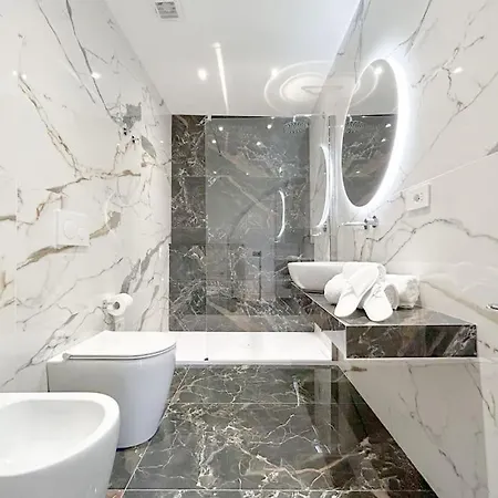 Di Lusso - 50mt Dal Mare - Free Wifi - Ac Albisola Superiore