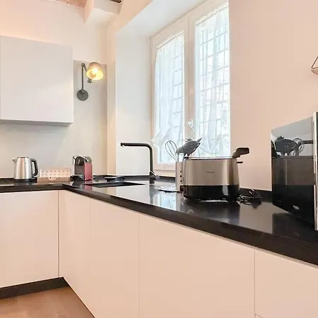 Di Lusso - 50mt Dal Mare - Free Wifi - Ac Apartment Albisola Superiore