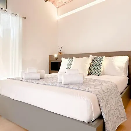 Di Lusso - 50mt Dal Mare - Free Wifi - Ac Lägenhet *