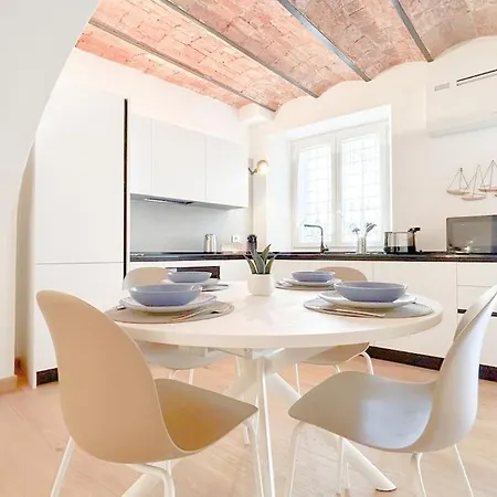 Di Lusso - 50mt Dal Mare - Free Wifi - Ac Apartment Albisola Superiore